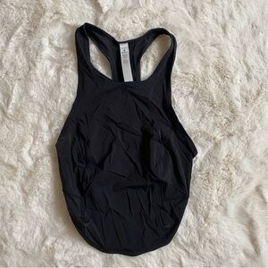 Lululemon running top